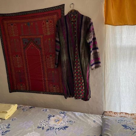 Tasmin Mexr Hostel Samarkand Luaran gambar