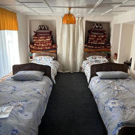 Tasmin Mexr Hostel Samarkand Luaran gambar