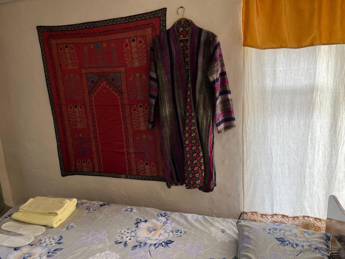 Tasmin Mexr Hostel Samarkand Luaran gambar