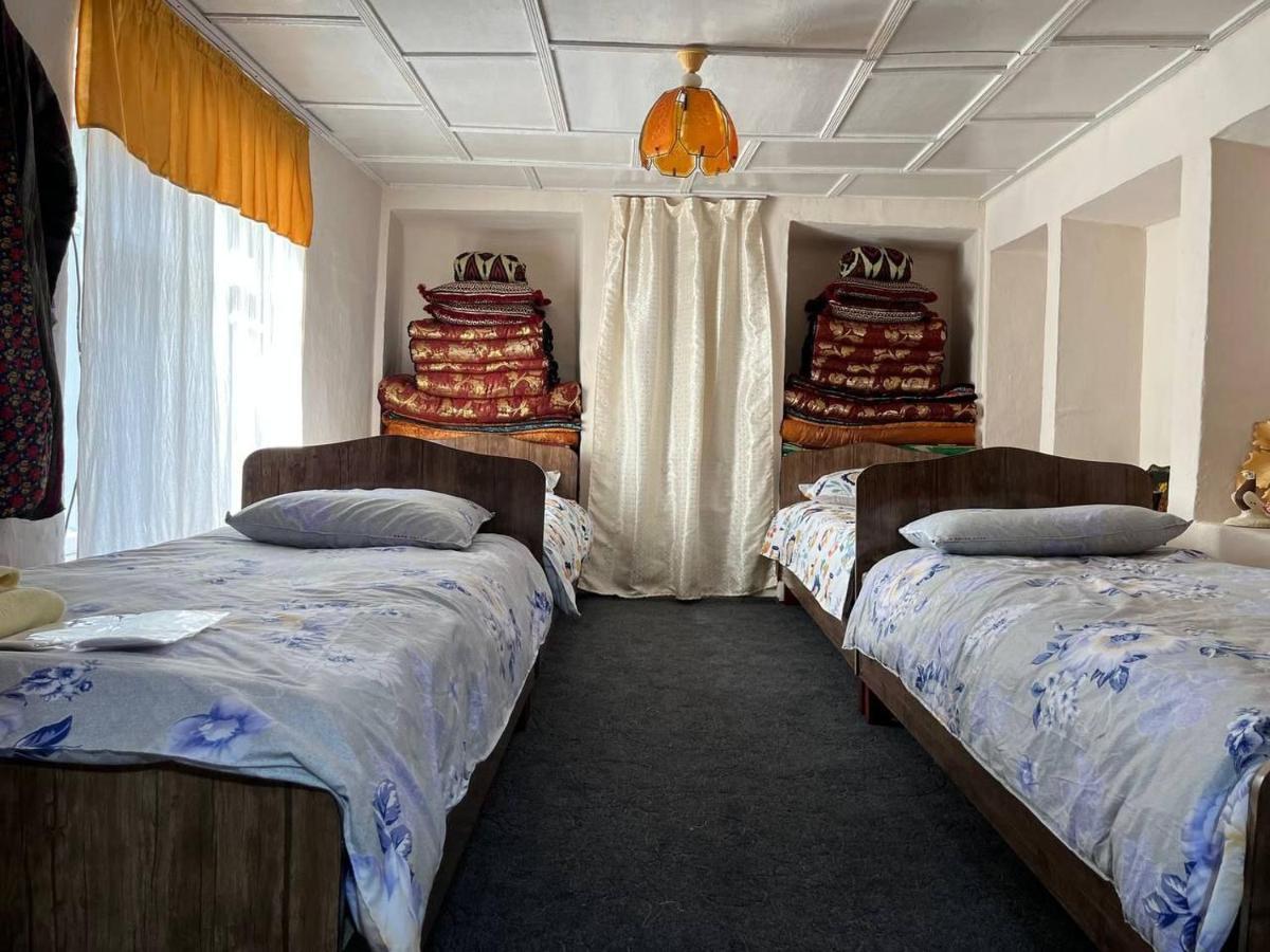 Tasmin Mexr Hostel Samarkand Luaran gambar